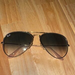 Ray-Ban AVIATOR GRADIENT